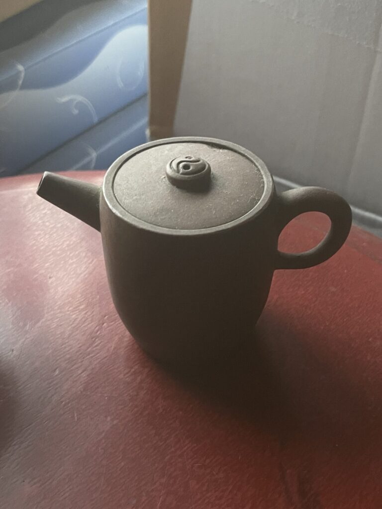 瀬戸内市】 中国の朱泥急須・備前焼宝瓶・茶道具 など ご家族の